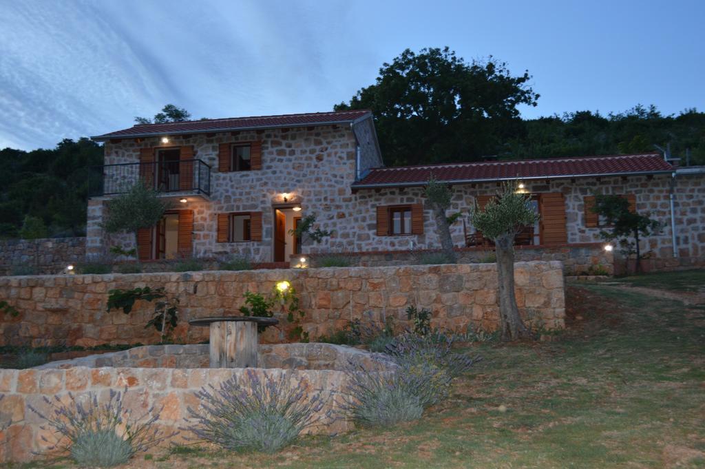 Villa Mara - Secluded House With Breathtaking View- Seline, Starigrad Paklenica 외부 사진